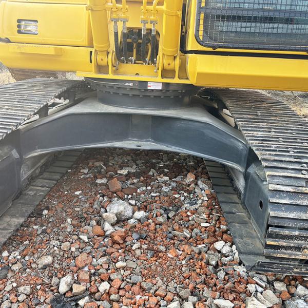 Middle Size Komatsu PC200-8MO Used Crawler Excavator 110kw Rated Power 20 Ton Weight