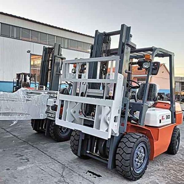 Chinese Gasoline Powered Forklift GQ-4Y Gasoline 2 Ton Forklift