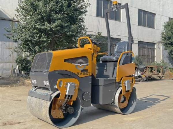 1.5 Ton Ride on Double Drum Roller ST1500 Hot Sale in Guyana