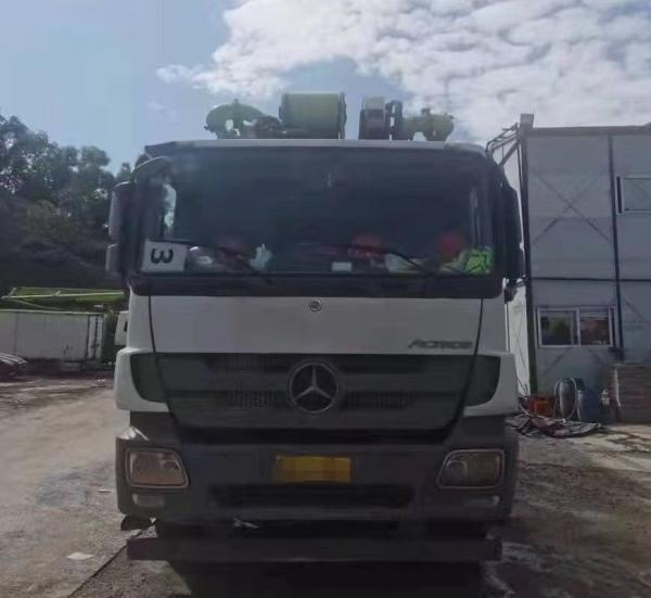 Red ZLJ5440THBBE 56m camion monté pompe machine de construction dans 2017 Zoomlion
