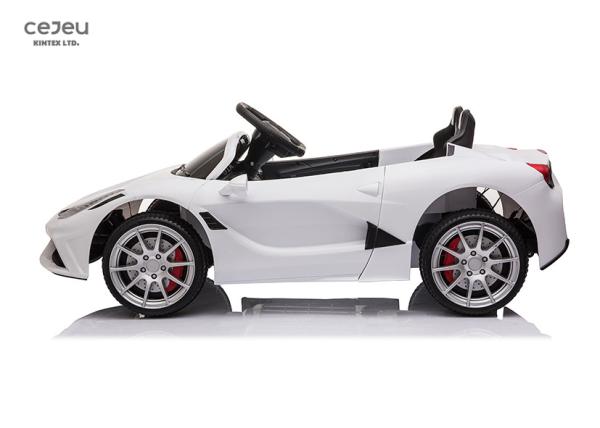 Children'S Electric Toy Car Four Wheeled 2.4Ghz Remote Control