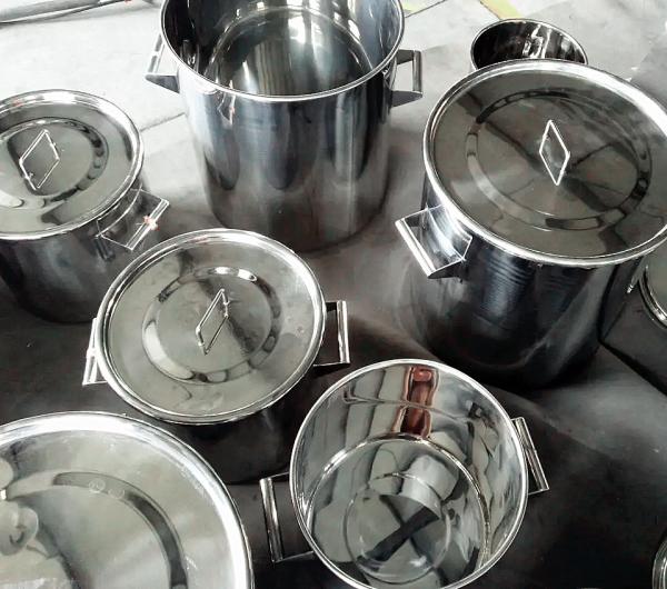 316L Stainless Steel Milking Machine Bucket Drum 5L Capacity Mirror Polish