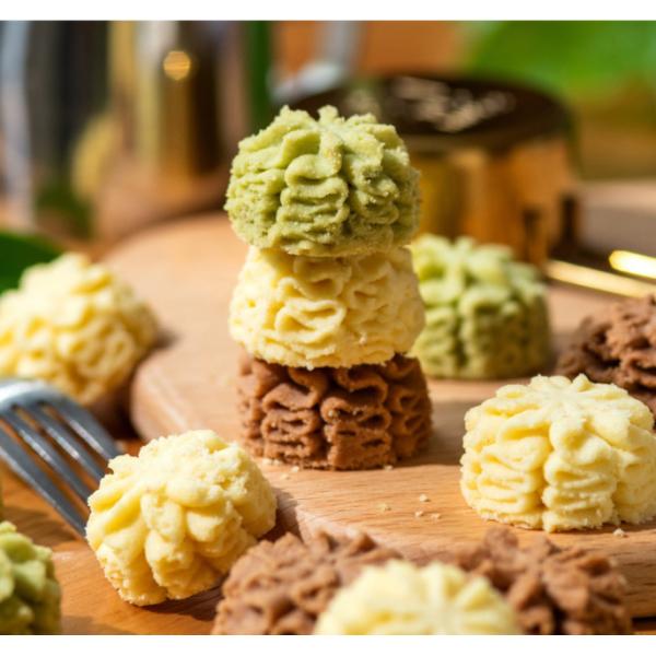 Custom Private Label New Year'S Gift Crispy Original Danish Butter Cookies In Jar