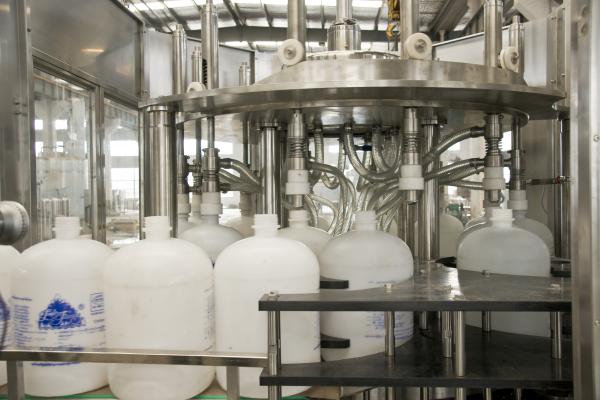 Pur 5 gallons d'eau 3-en-1 remplissage monobloc de rinçage, remplissage et capsulage machine