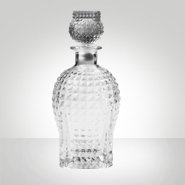 Super Flint Diamond Cut Glass Decanter , XO, brandy , Vodka Liquor Gin Rum