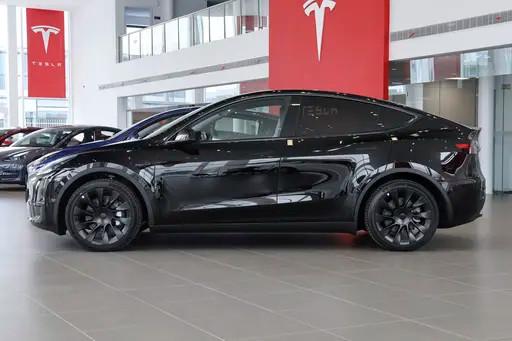 Tesla Model Y 2022 Rear-wheel drive version electric vehicle automobile new car Made In China used 5-door 5-seats SUV  for sale