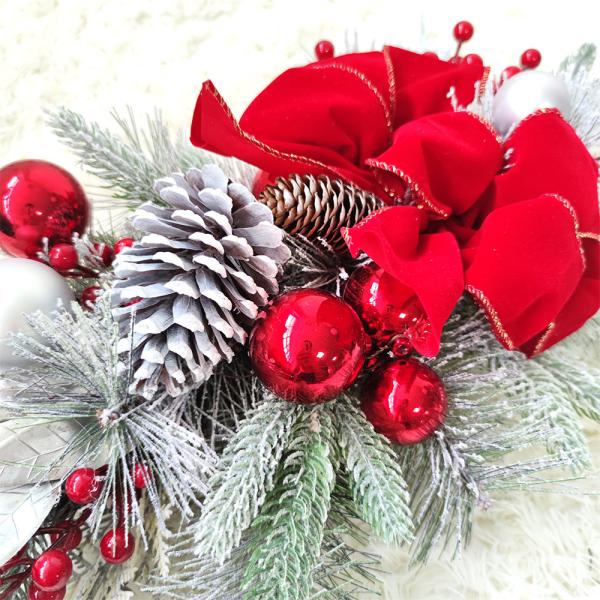 Plush Cloth and Plastic Door Hanging Rattan Wreath for Hotel Christmas Decoration