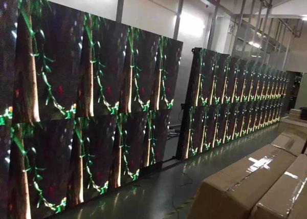 Ip65 Outdoor Led Billboard P10 960 X 960mm High Brightness For High Visibility