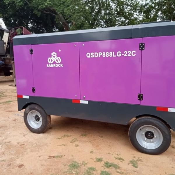 Screw Air Compressor Water Well Drilling Mobile Screw Type Air Compressor Machine