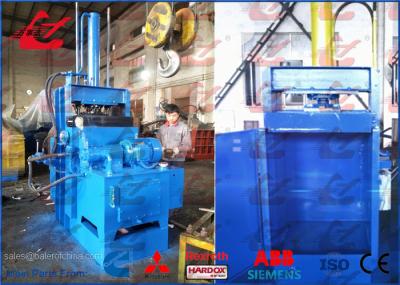 30 Tons Pressing Force Hydraulic Drum Crusher Machine , Barrel Compactor Machine 1800kg