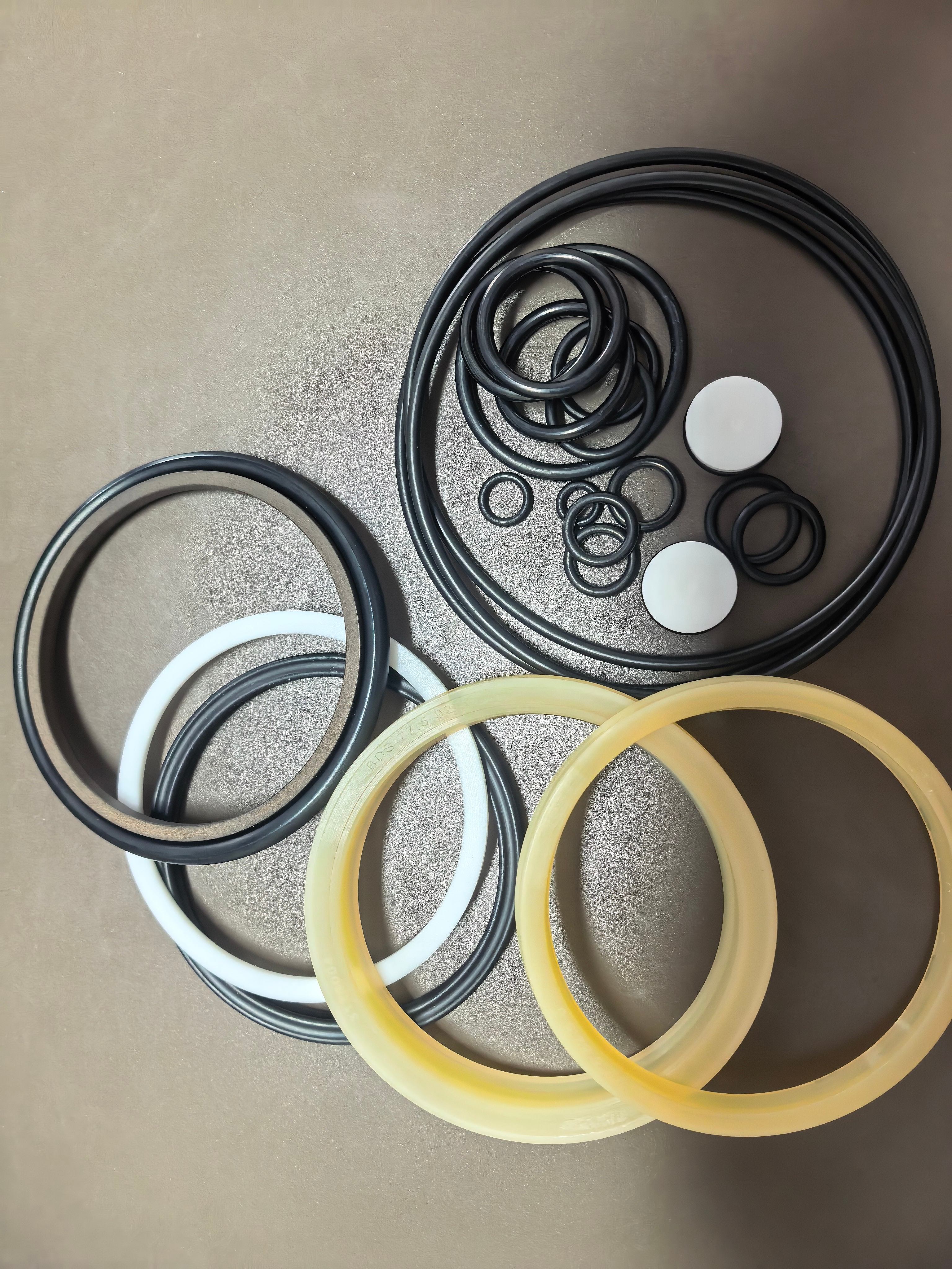 Frukawa Hydrualic Breaker Seal Kit   FX65    FX 65    Diameter 75MM  PART NO. 902202-920010