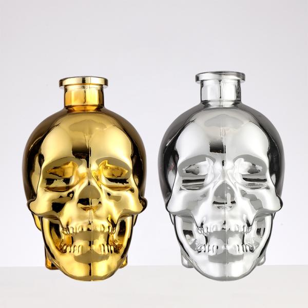 Cap with Brush Seal Transparent Gold and Silver Skull Glass Whisky Vodka Wine Bottle