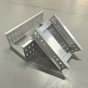 Galvanised Steel Cable Tray 3m Length Wall Ceiling Mounted Cable Support System