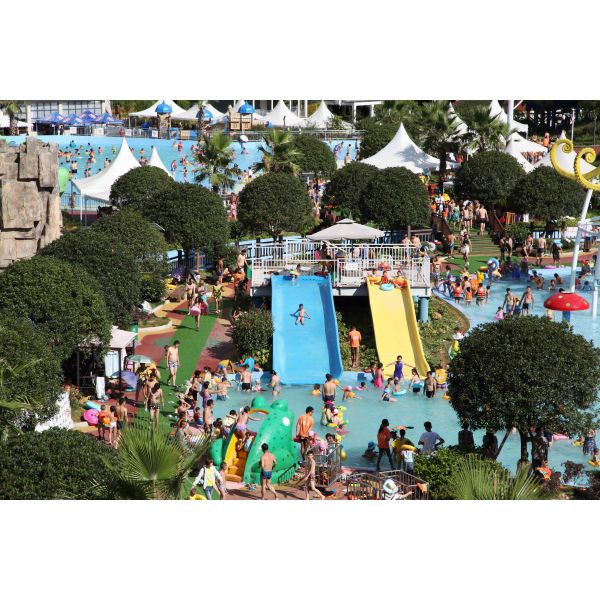 Commercial Fiberglass Kids' Water Slides Water Park Equipment For Swimming Pool
