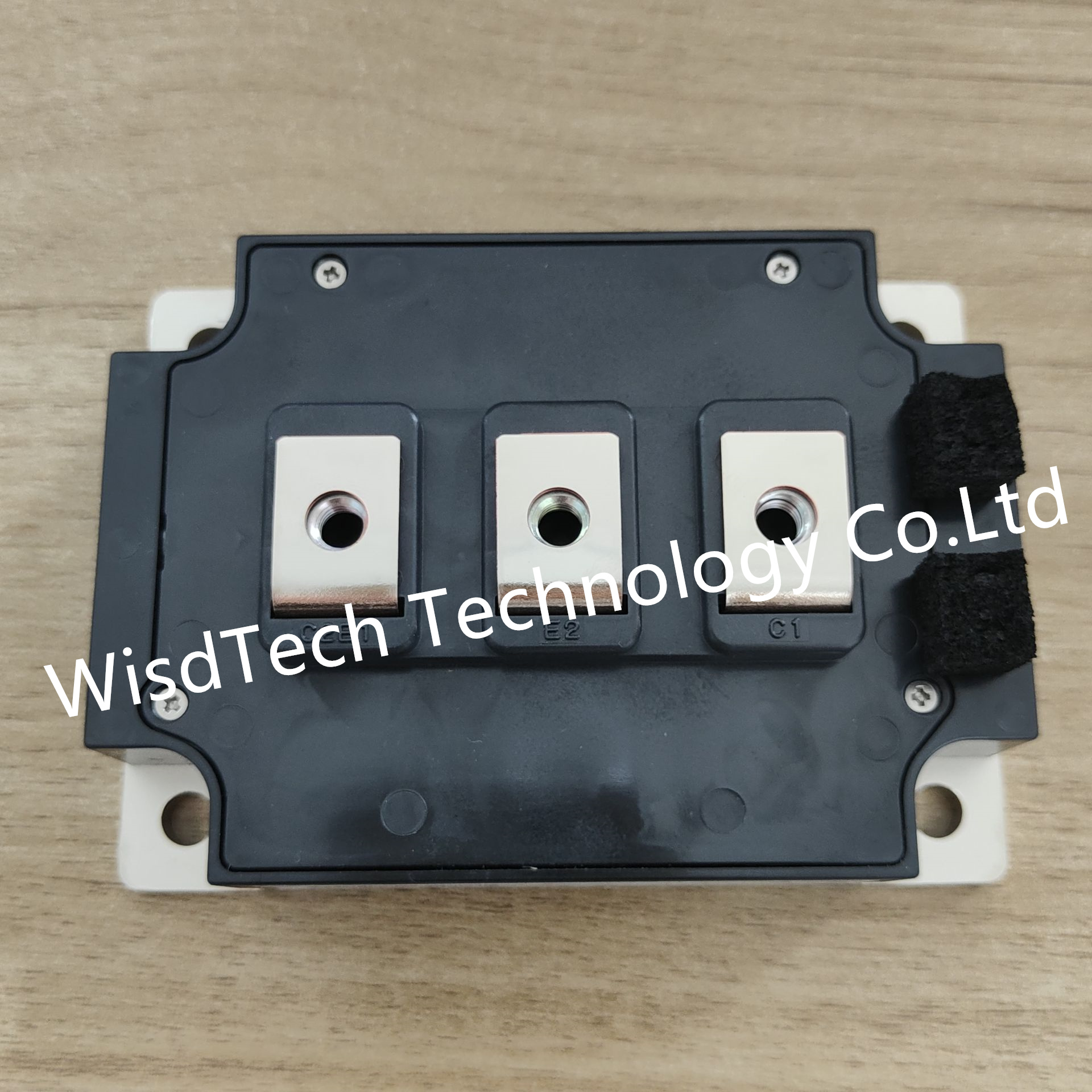 CM400C1Y-24S 203G IGBT MODULE S-SERIES AC SWITCH IGBT Модуль, предназначенный для использования в электропередачах