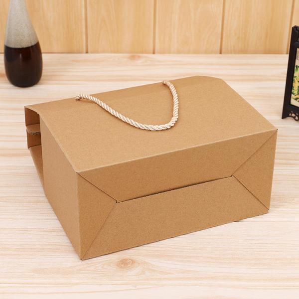 Emballage personnalisé Boîte en papier kraft recyclé avec poignée de corde Articles environnementaux et d'emballage