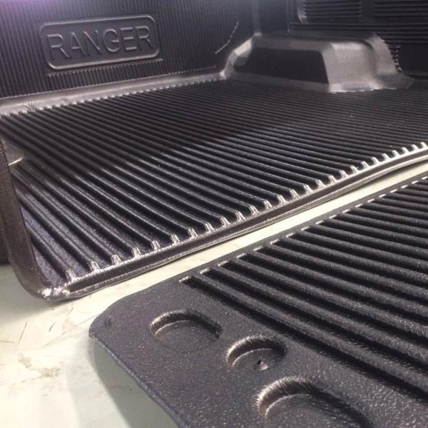 Táxi Bedliner do dobro do HDPE da tampa do forro de cama do caminhão dos acessórios do carro do OEM 4X4 de Dongsui