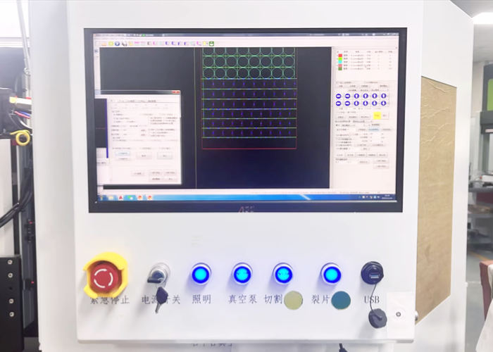 Laser Glass Cutting Machine providing easy integration with CAD software enabling precise programming of cutting patterns  To Accuracy±0.01mm