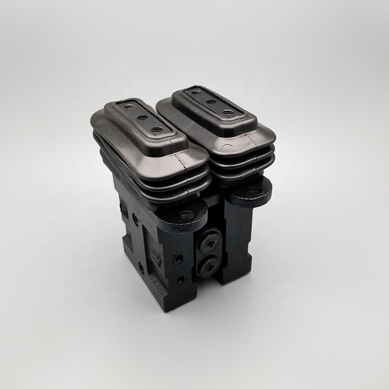 Travel Foot Pedal Valve 420-00467A for Doosan DX140 DX225 DX260 DX380 410119-00031 420-00467
