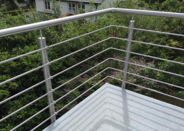 Corrosion Resistance Stainless Steel Balcony Railing With Different Polishing Processes