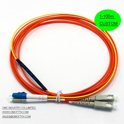 LC - o remendo de acondicionamento da fibra ótica do modo do SC cabografa o período de longa vida personalizado MCP do comprimento do cabo