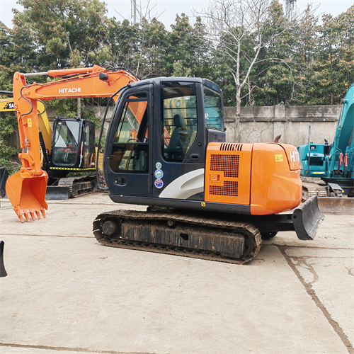 Obtenez des réductions sur la 6T de seconde main Hitachi 60 Excavator avec original cylindre hydraulique