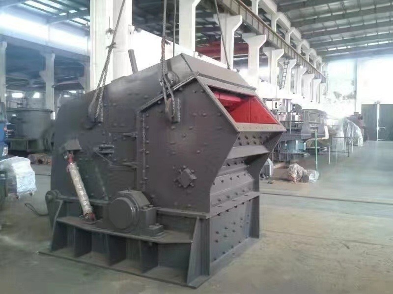 Aggregate Impact Crusher Making Production Line Inlet Size 300-700mm Advanced Technology
