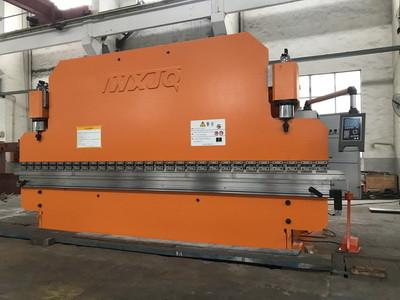 da máquina elétrica do freio da imprensa do comprimento de 6m máquina de dobra de aço inoxidável da banheiro com chuveiro