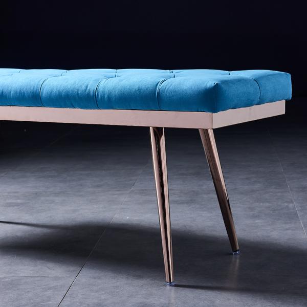 110CM 8kgs Living Room Lounge Chairs With Metal Leg