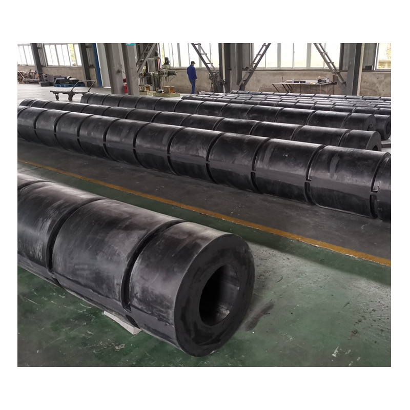 Black/Grey Cylindrical Rubber Fender Certified by CCS/BV/SGS/ABS for Marine Protection