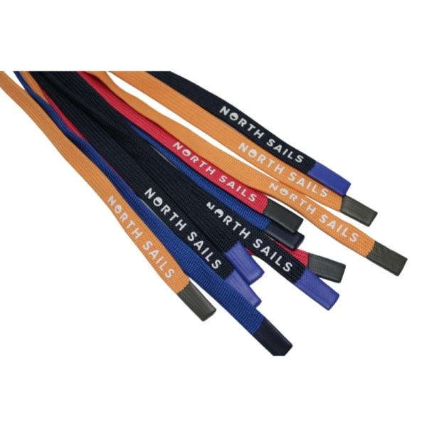 Cordon de serrage plat personnalisé en polyester avec embout en silicone pour pantalon et vêtement