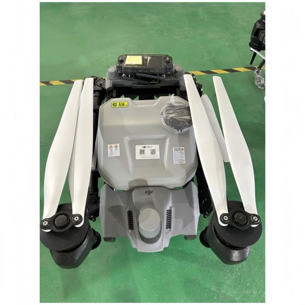 Dji T50 Agras Drone With Seed Sowing System Water Tank 8 Sets Of Original Propellers