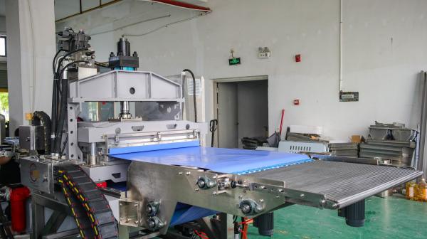 900x900 Hot Pressing Plate Tortilla Production Line 3000pcs/H