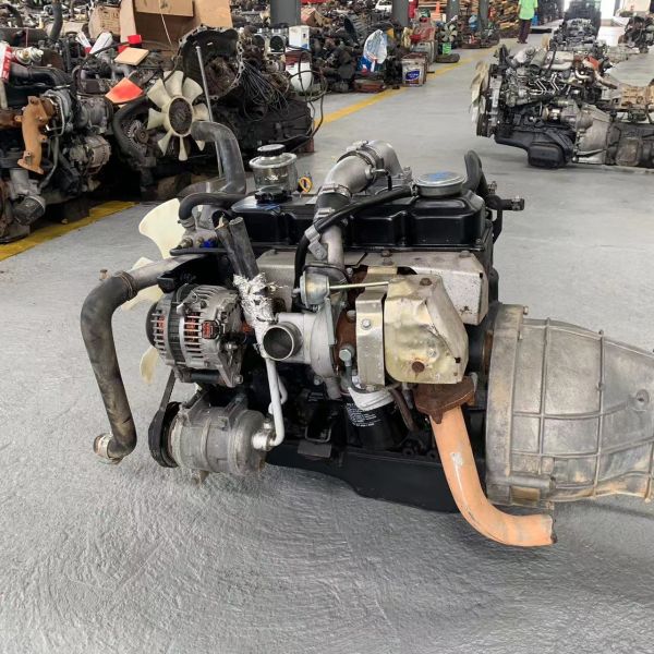 Original Japan4 Cylinders QD32T.TD27.YD25.ZD30T Japanese Original Used Diesel Engine for N Issan Pickup Trucks Paladon