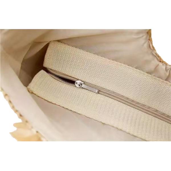 Natural Straw Crochet Hand Bag Brown , Crochet Bag With Wooden Handles OEM