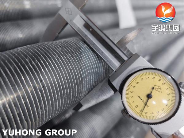 Robust Extruded Aluminium Finned Tubes ASTM B163 Incoloy 825 Base