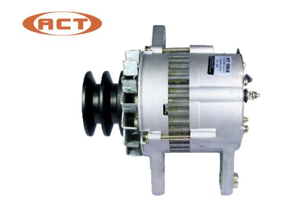 EX200-2 6BD1 Excavator Spare Parts 0-33000-6552 9218005 24 Volt AC Alternator