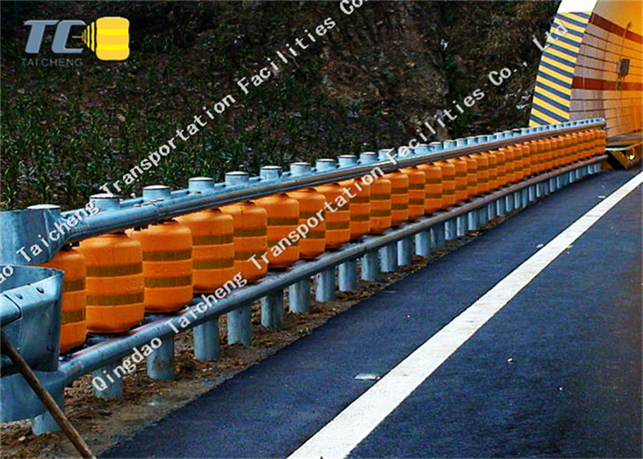 Продвинутая технология Rolling Guardrail Barrier Устойчивая к ударам