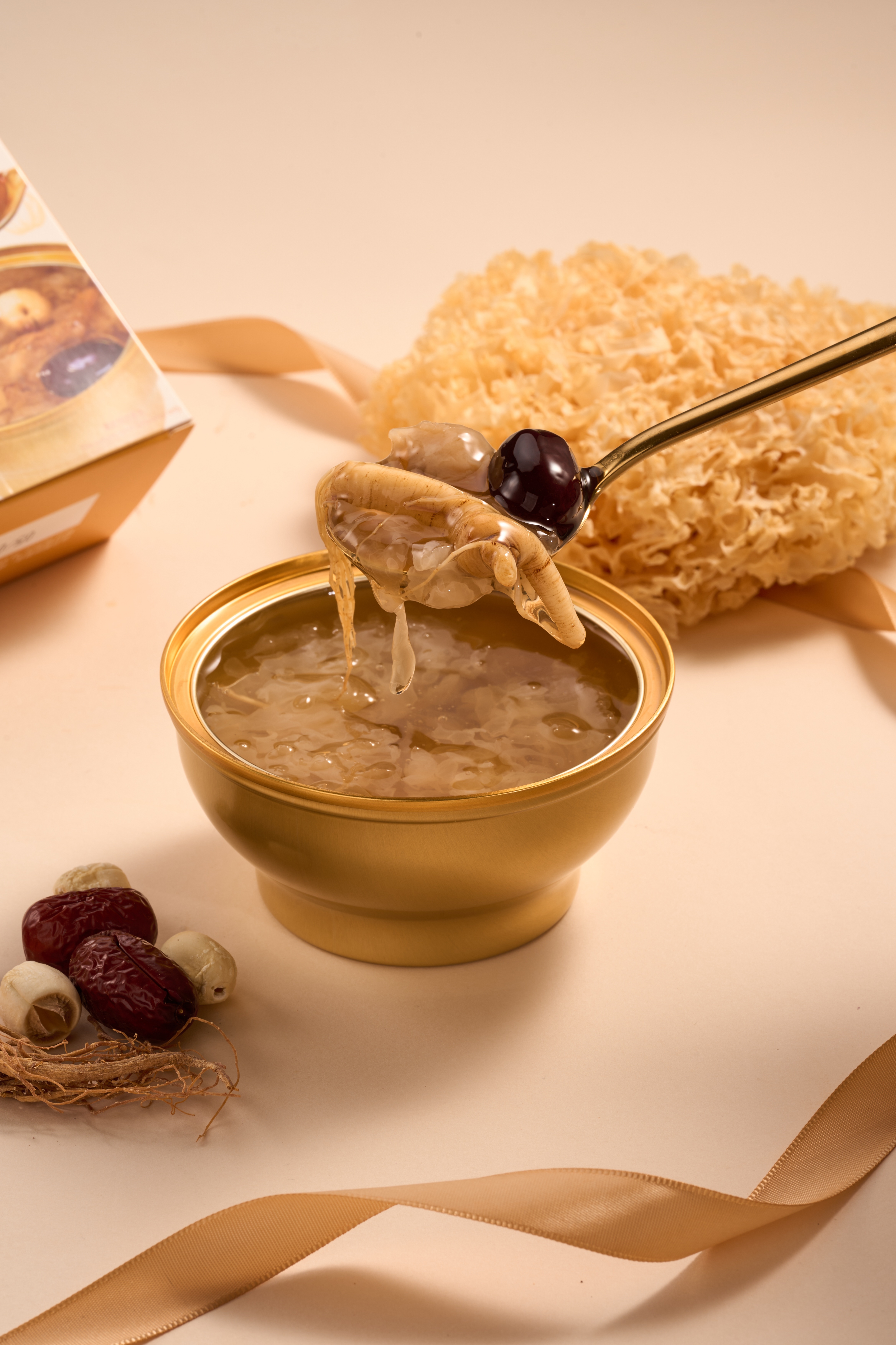 Traditional Chinese Herbs And Natural Sweeteners Light Nourishing Chinese Dessert Reduced Sugar And Light And Nourishing Flavor Profile Tailored