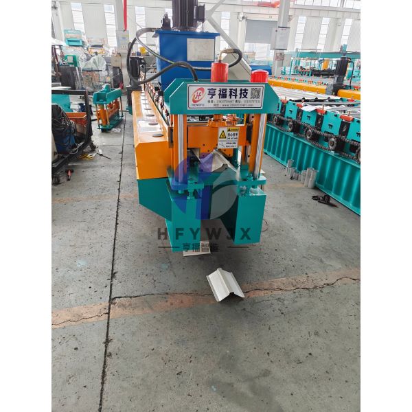 Stable 460 Ridge Cap Machine With PLC Control 14 Rows Forming Stations And Gear Transmission