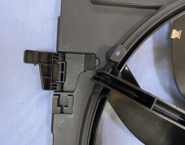 1742 8618 242  E70 BMW Radiator Fan Electrical Auto Parts