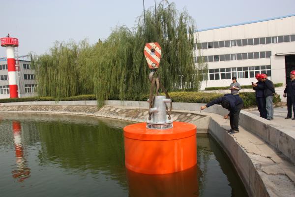 UHMWPE 海洋ブイ UV耐性 低メンテナンス 5～50m深度
