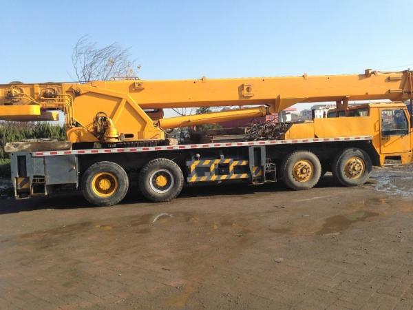 Used kato 25ton truck crane from japan