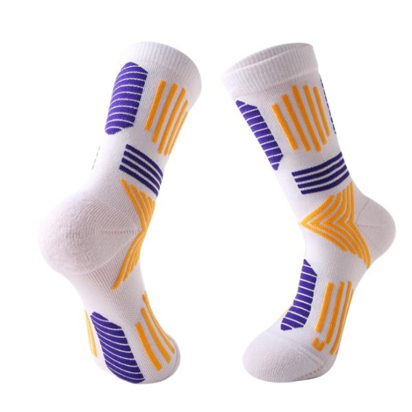Exquisite Casual Comfortable Custom Sports Socks For Female And Male
