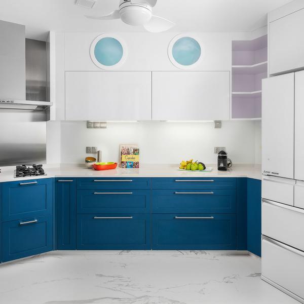 Wholesale Custom Design Small Cabinets Modern White And Blue Lacquer Kitchen Cabinet Set