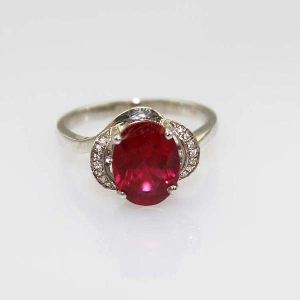 18k Rose Gold Plated Silver 7x9mm Oval Created  Ruby Gemstone Ring  (T64)