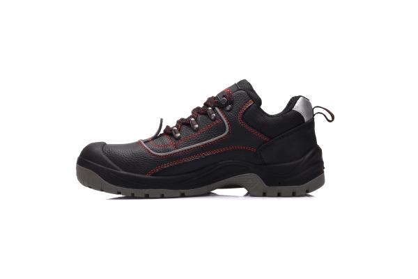Unisex Waterproof Slip Resistant Work Shoes , Labor Waterproof Safety Trainers