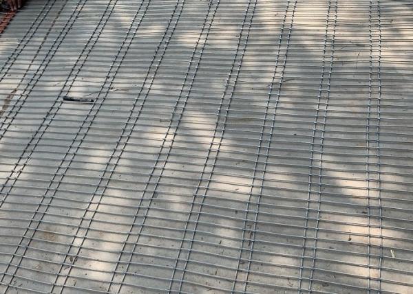 Hand Woven Zoo Animal Enclosure Pongidae 60 / 90 Degree Mesh Angle