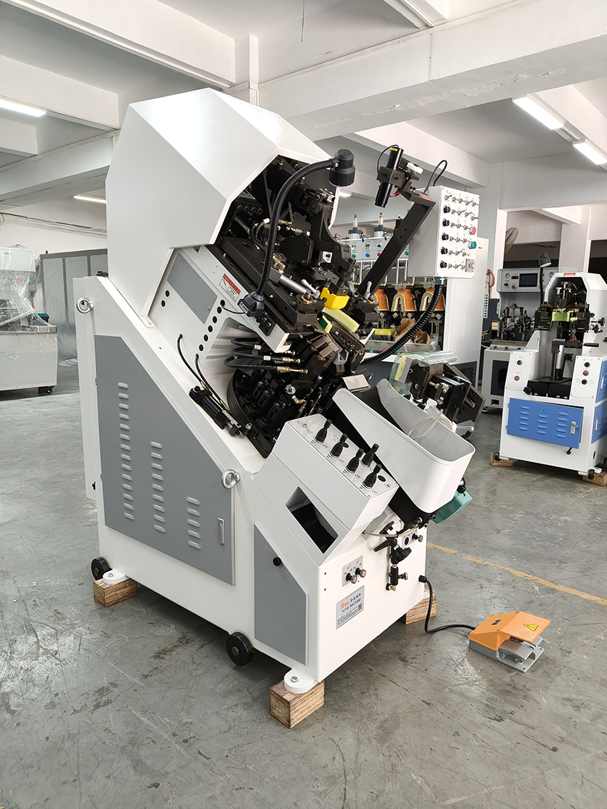 Factory Price High Quality Shoe Upper Making Machinery 9 Pincers Hydraulic Automatic Toe Lasting Shoes Making Machine