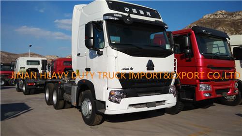 10 camions 371hp 420hp de tracteur de Wheeler Sinotruck HOWO A7 6x4